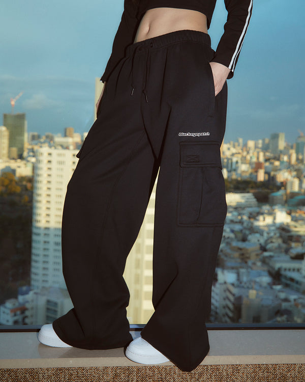 LOOSE CARGO SWEAT PANTS BLACK