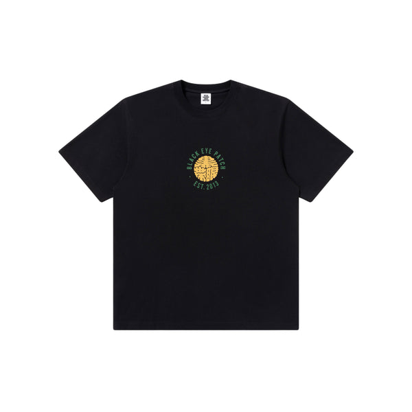 TITLED KAMON LOGO TEE BLACK