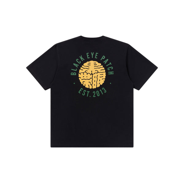 TITLED KAMON LOGO TEE BLACK