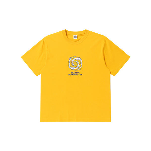 REFLECTIVE DRAGON SWIRL LOGO TEE MUSTARD