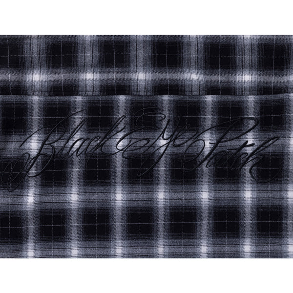 LOW SCRIPT LOOSE FLANNEL SHIRT