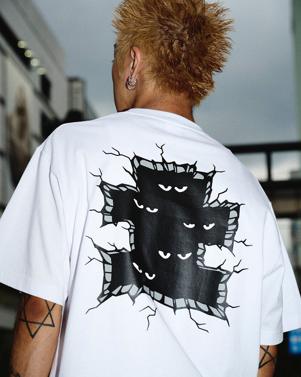 EYES IN THE WALL TEE YELLOW
