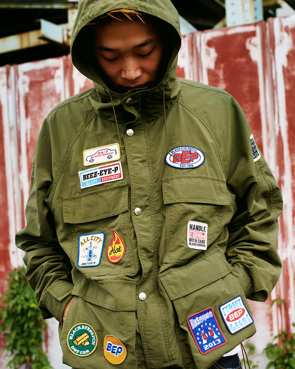 PATCHED LOGOS NYLON MOUNTAIN JACKET OLIVE