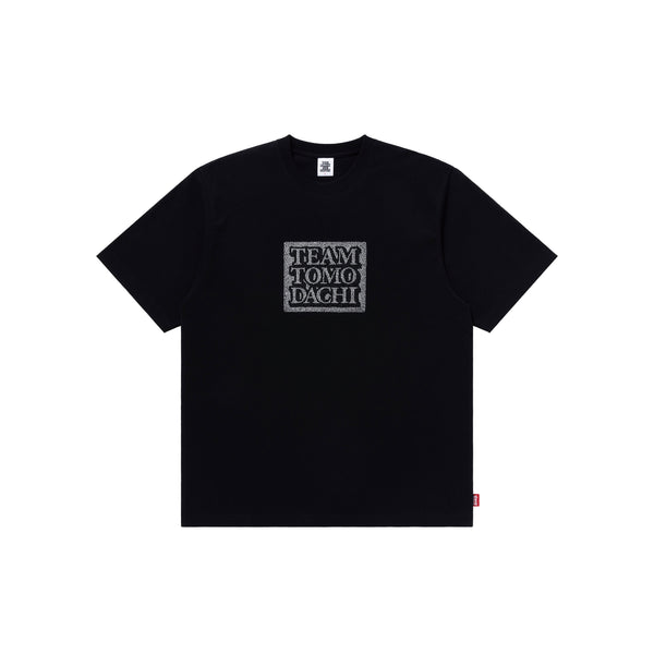 TEAM TOMODACHI LABEL RHINESTONE TEE BLACK