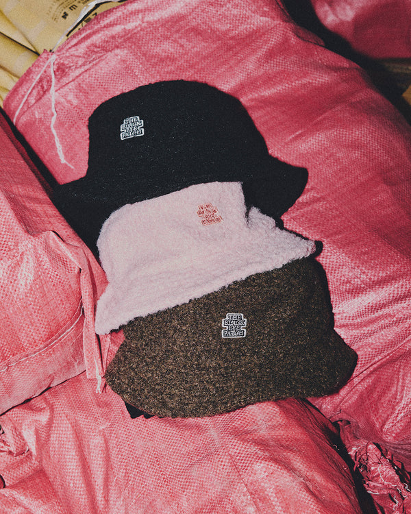 SMALL OG BRUSHED WOOL BUCKET HAT PINK