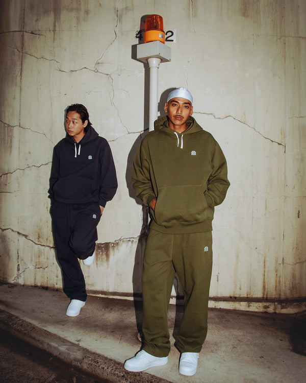 SMALL OG LABEL HEAVYWEIGHT SWEAT PANTS OLIVE