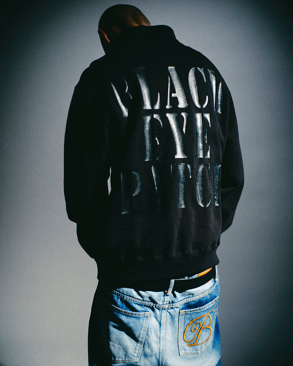 STENCIL LOGO HALF ZIP PULLOVER BLACK