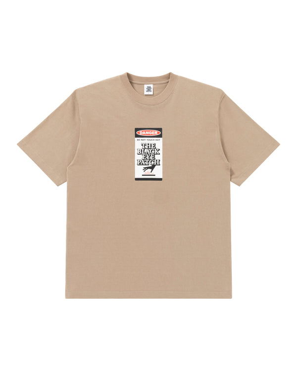 DANGER HOT LABEL TEE KHAKI